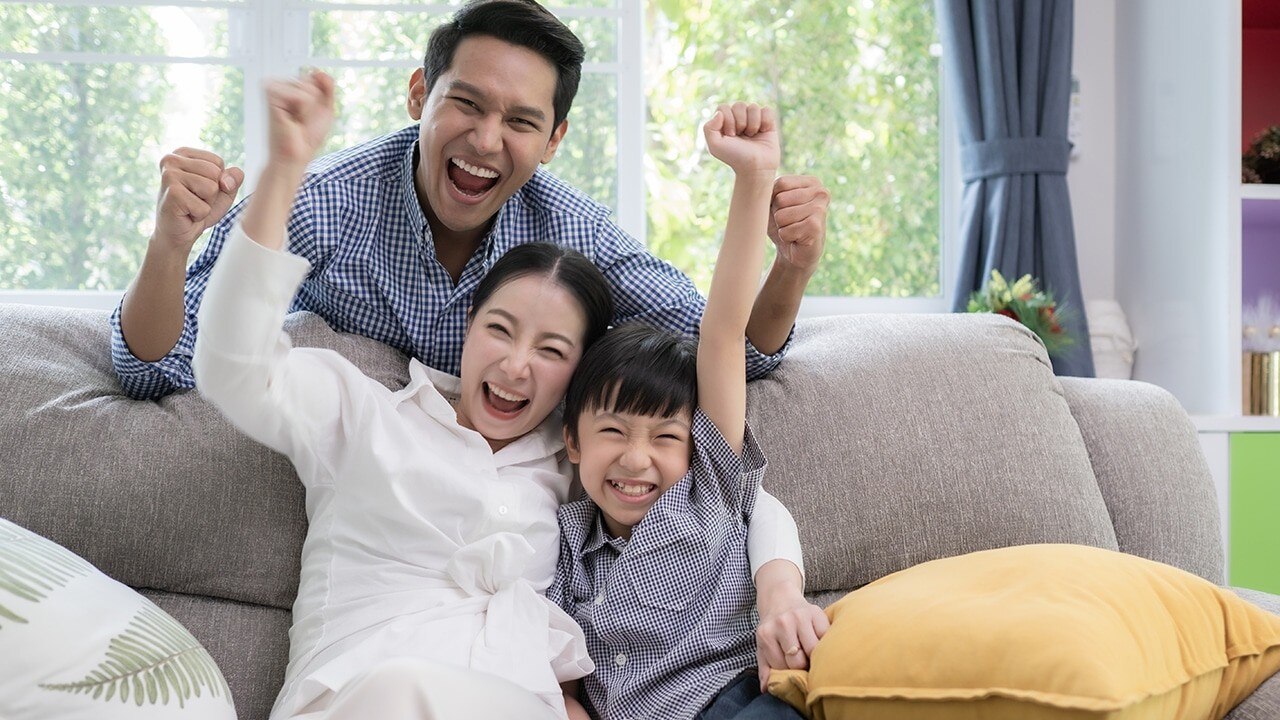 Ajak Anak Nonton Pertandingan Olahraga, Yuk! Ini 7 Manfaatnya