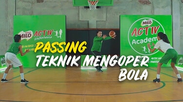 Teknik Mengoper Bola