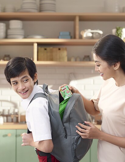 susu kotak uht cokelat untuk bekal anak